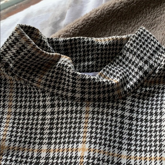 Mock neck long sleeve - Picture 2 of 3